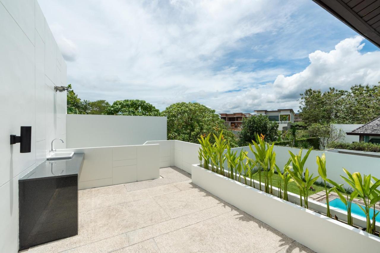 Beautiful Comfortable And Fully Equipped Big Pool Villa With 65Inch Smart Tv Located Near Popular Bangtao Beach And Laguna Bang Tao Beach  Eksteriør billede